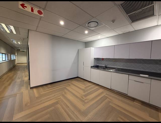 476M² OFFICE TO LET IN ROSEBANK